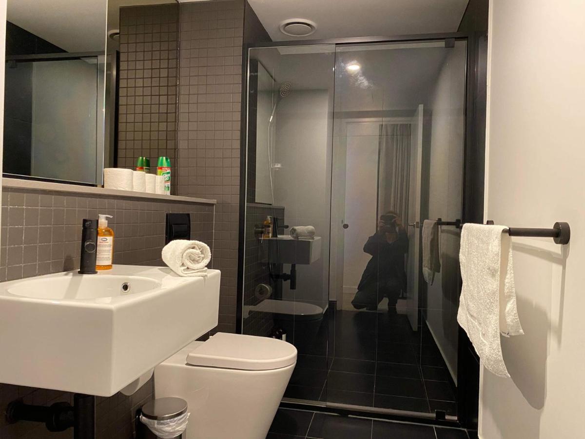 2 Bed 2 Bath Luxury Apartment In Braddon Canberra - Free Heated Pool, Gym, Parking Eksteriør billede